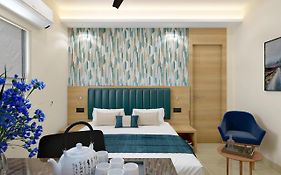 Cozzet Victoria Hotel